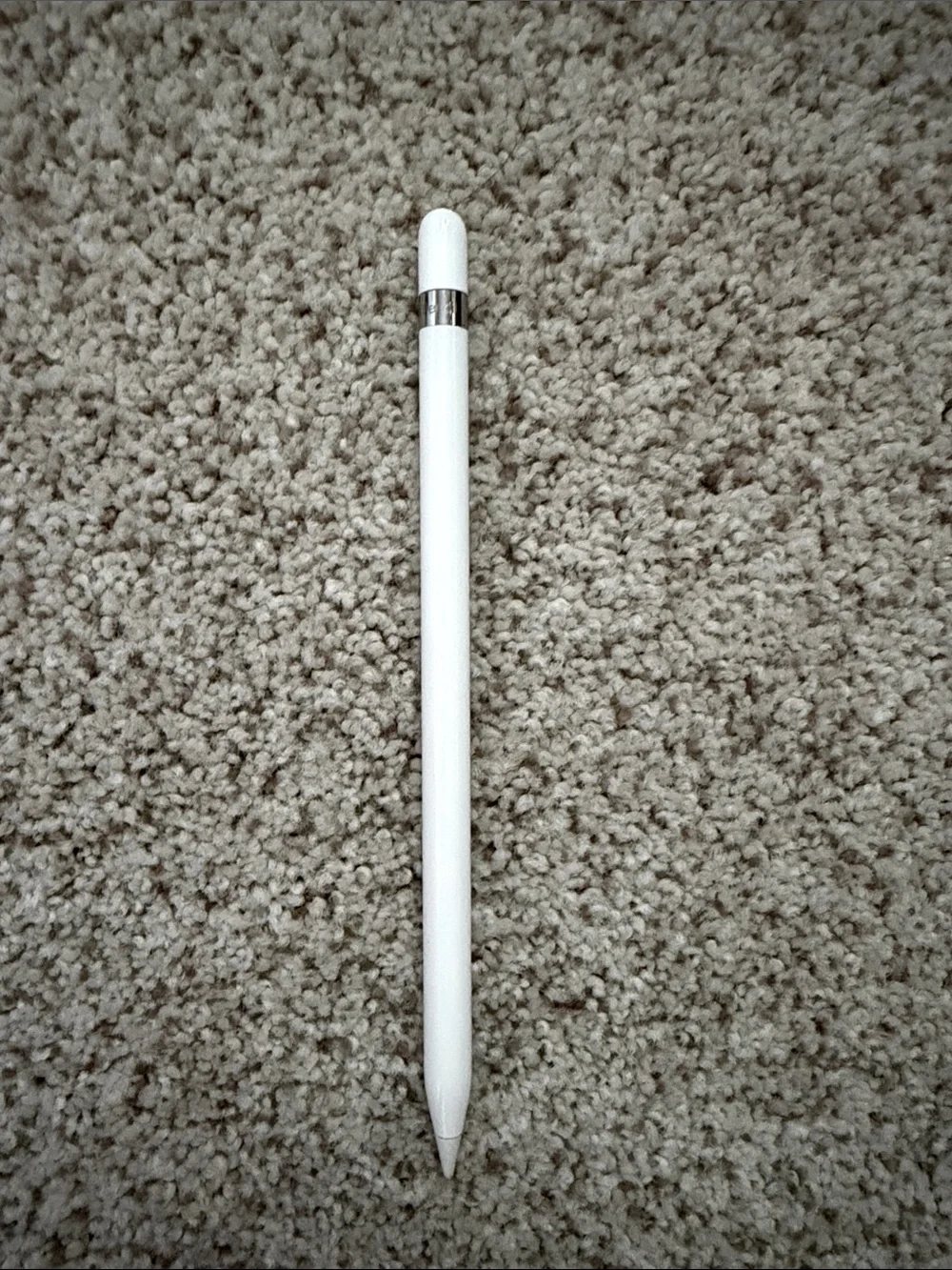 Apple image shows